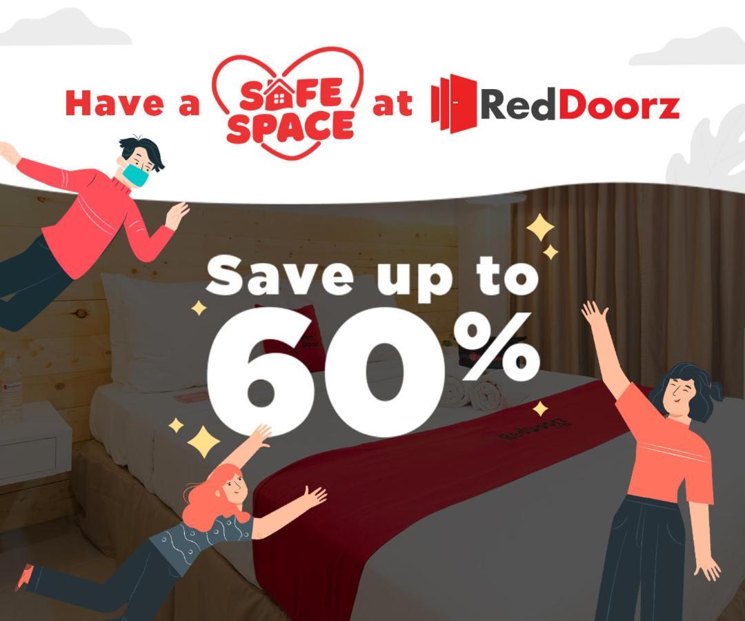 Reddoorz Plus @ Poblacion Makati Makati City Bagian luar foto